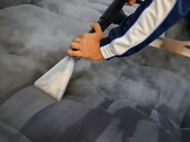 Curatare tapiterie auto la domiciliu in Oradea, Spalare Canapele saltele